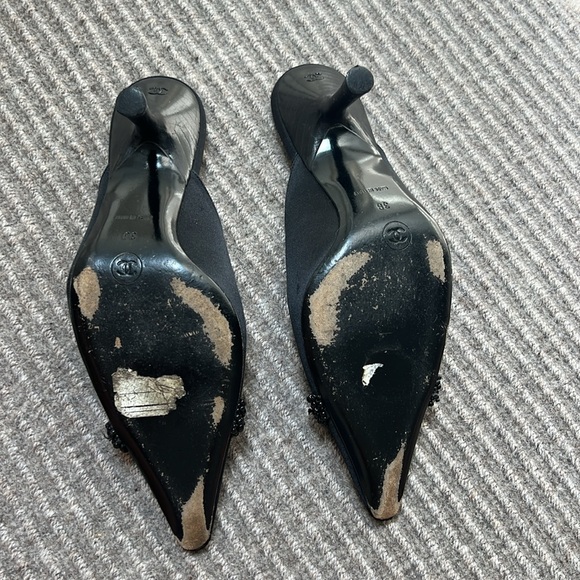 Chanel Satin kitten heels with bead detail - Picture 4 of 8